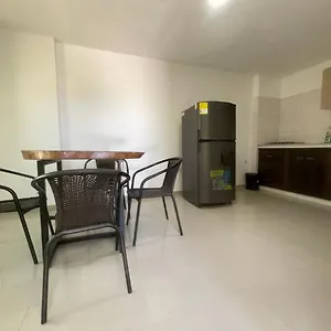 En Donde Jesus 2 Apartamento